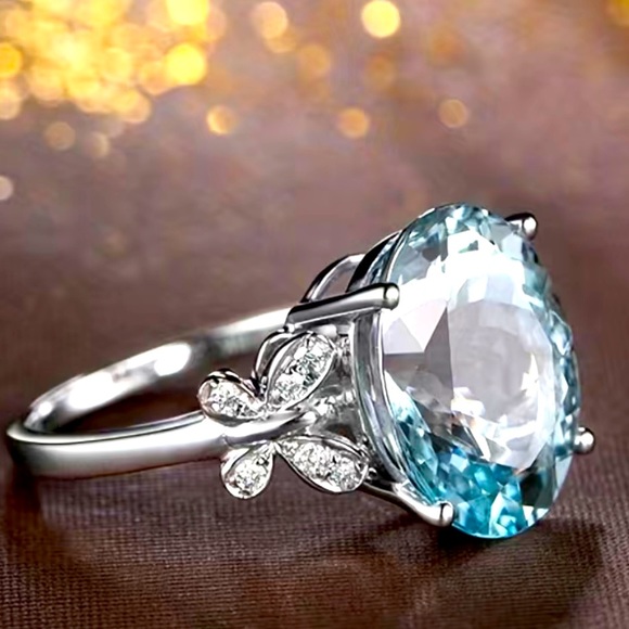 ♥️Aquamarine Blue Oval Cut Zircon,Butterfly white Zircon stones 18K gold plated - Picture 1 of 12